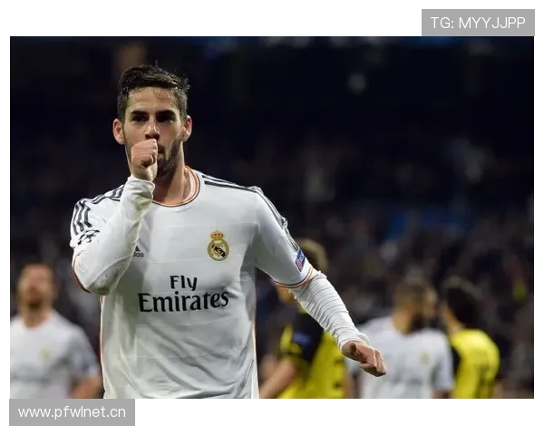 登东克尔破门 皇家奥维耶多1比0领先皇家社会半场战报