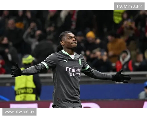 狼队租借赫罗纳后卫克雷伊奇 总转会费达3000万欧元