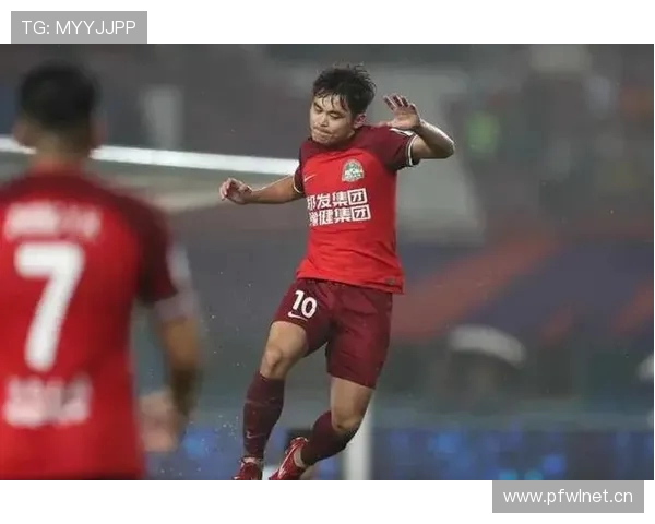 黄紫昌登陆苏超引发欢呼折射纯粹足球理念的集体共鸣与期待