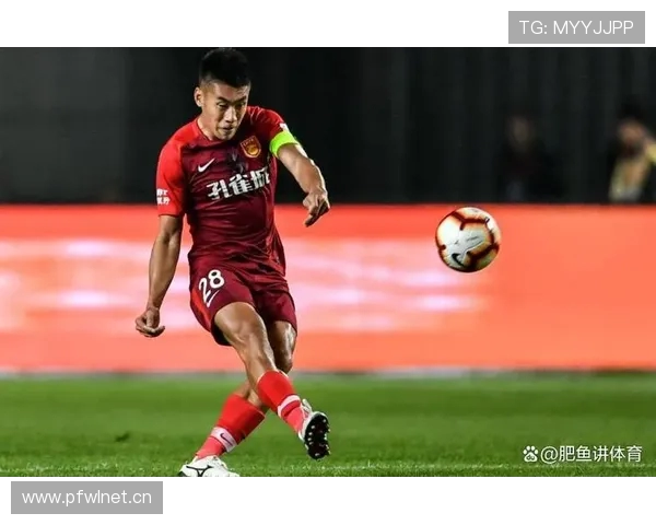 申花2-1逆转9人西海岸 吴曦于汉超建功孙捷张呈栋双双染红