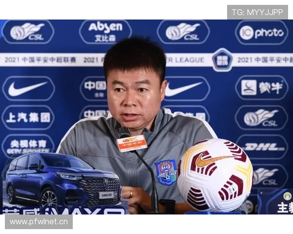 足协呈报三名外教人选高层酝酿以土帅为核心的新选帅思路方案探讨中